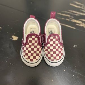 Maroon original checkered Vans